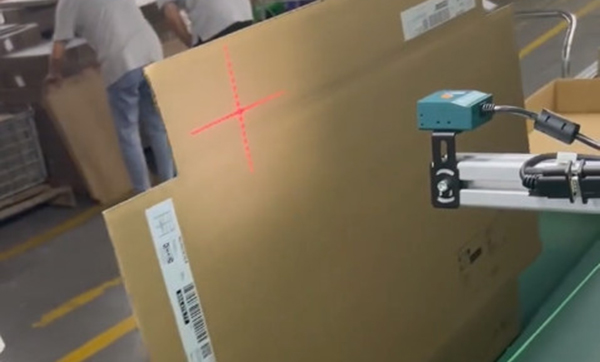 工廠流水線工業(yè)固定式掃碼器選哪一款？讀取速度快準確率高