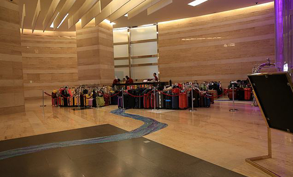 酒店自助寄存行李的方案：提升酒店行李管理效率的智能利器