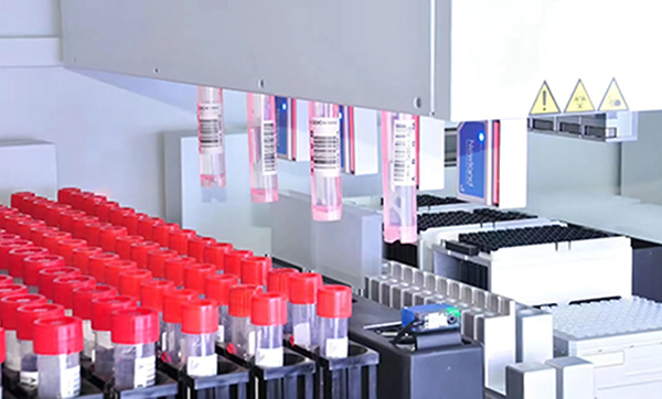 嵌入式掃碼模組集成到醫療設備使用，掃一維、二維碼